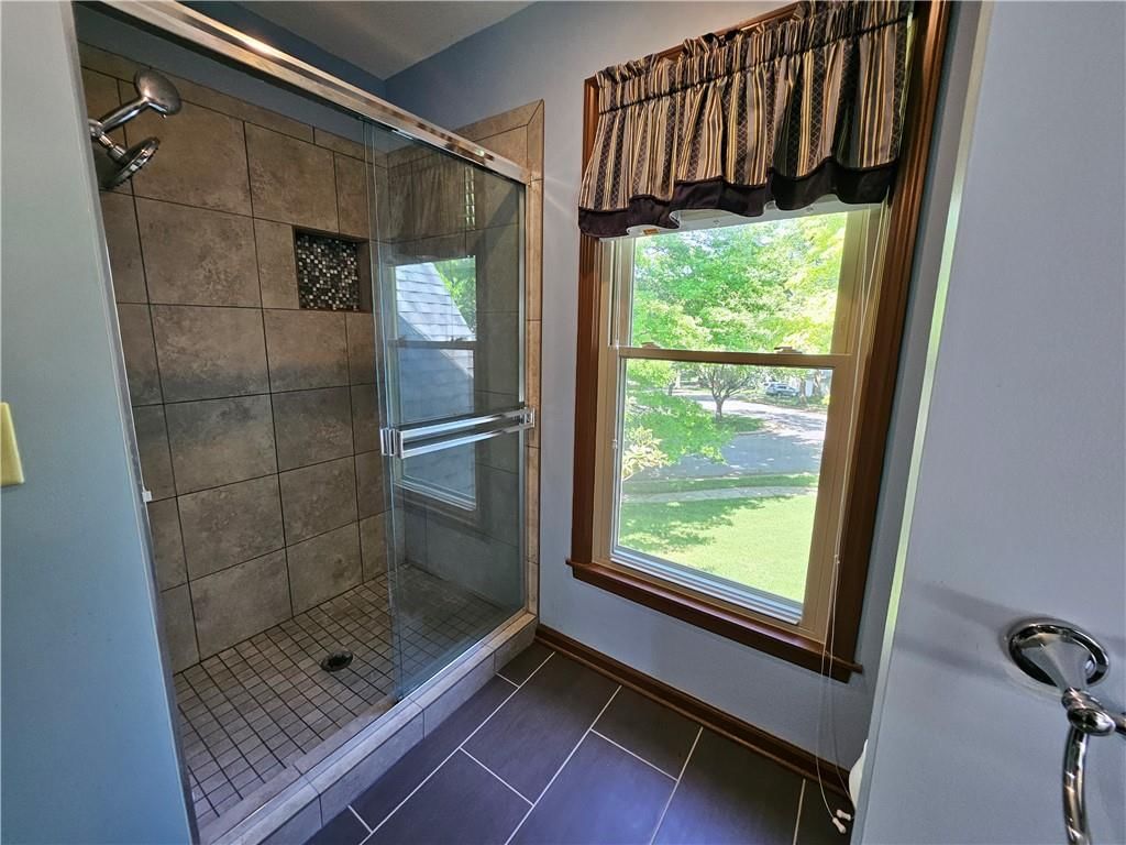 5806 N Kensington Avenue — photo 26