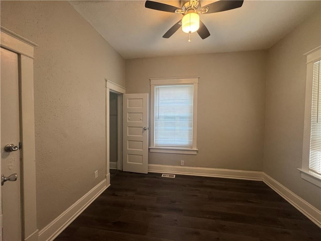 2638 N Early Street — photo 12