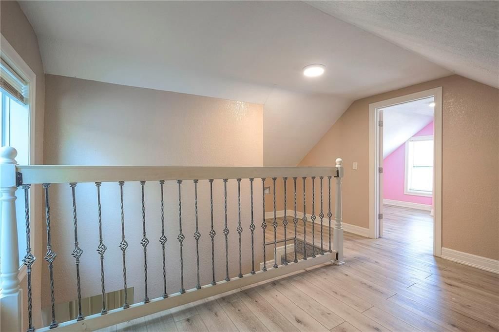 1302 FREMONT Avenue — photo 10