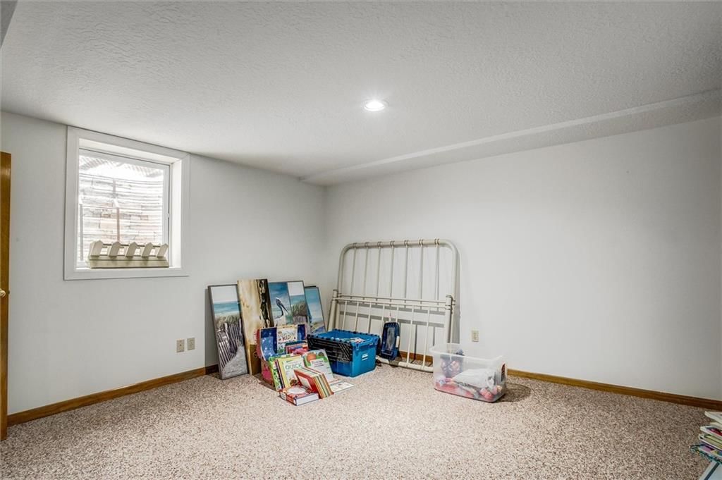 21207 E 289th Street — photo 32