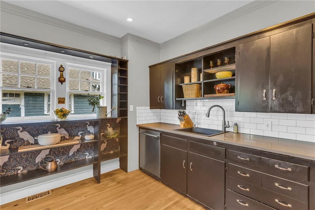 5510 Harrison Street — photo 9