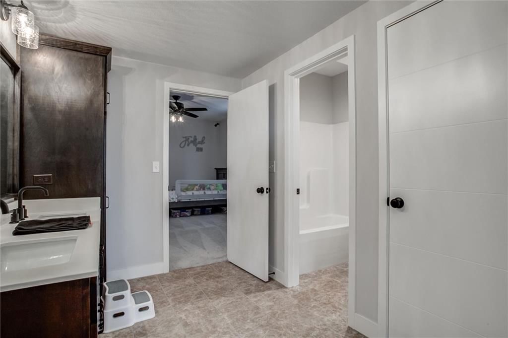 4713 NE Saratoga Court — photo 26