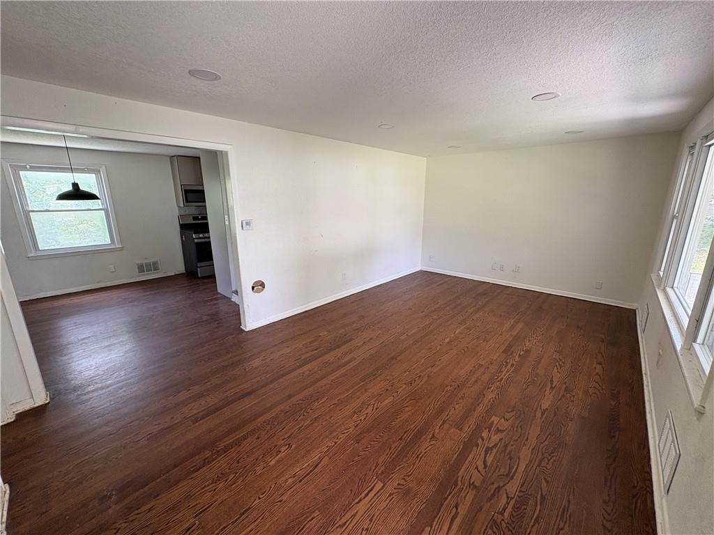 7115 Myrtle Avenue — photo 7