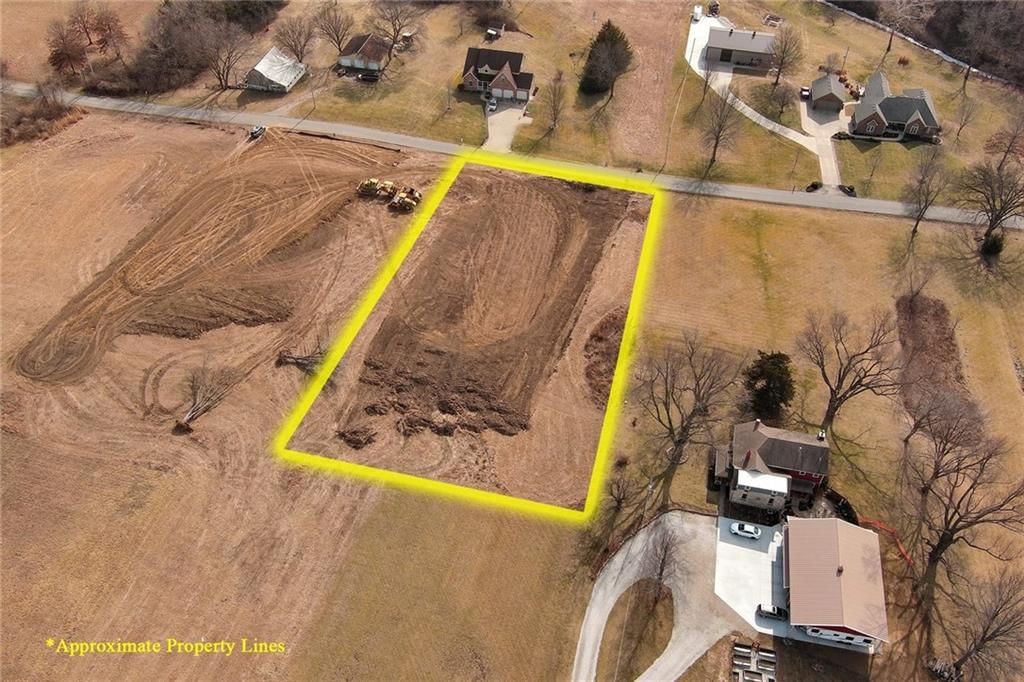 2104 Limit Street — photo 3