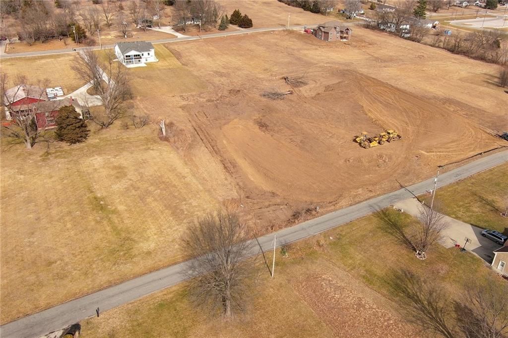 2104 Limit Street — photo 7