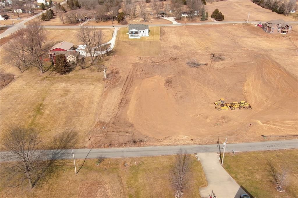 2104 Limit Street — photo 8