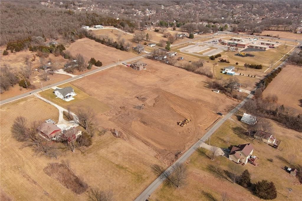 2104 Limit Street — photo 10