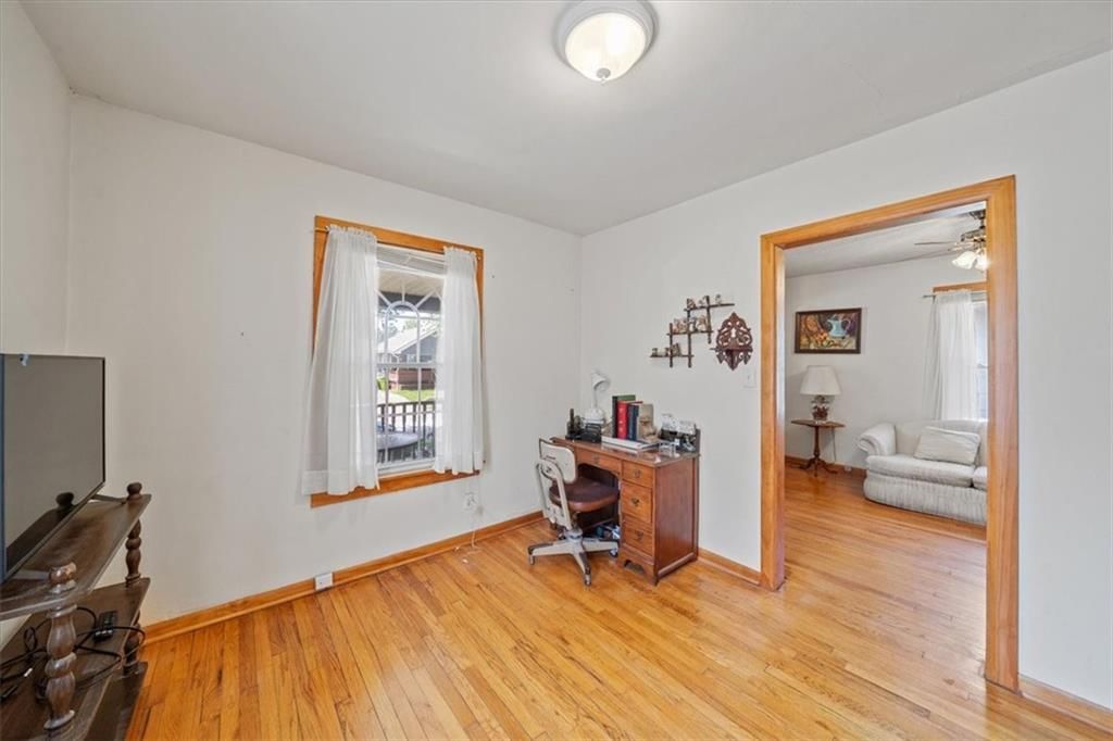 1212 E 22nd Avenue — photo 16