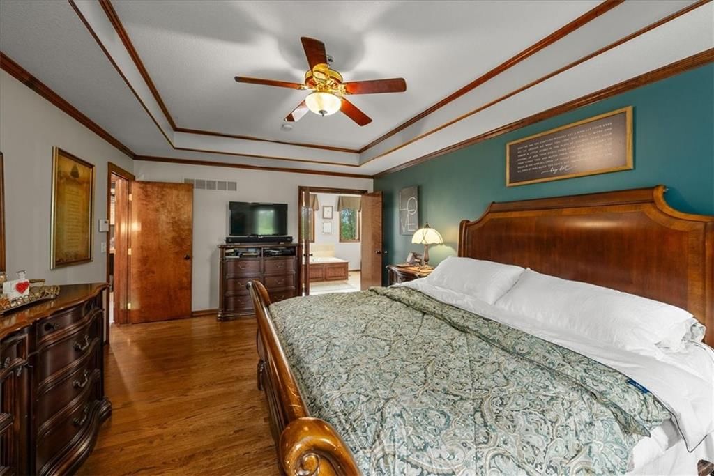 18508 E Moorland Street — photo 32
