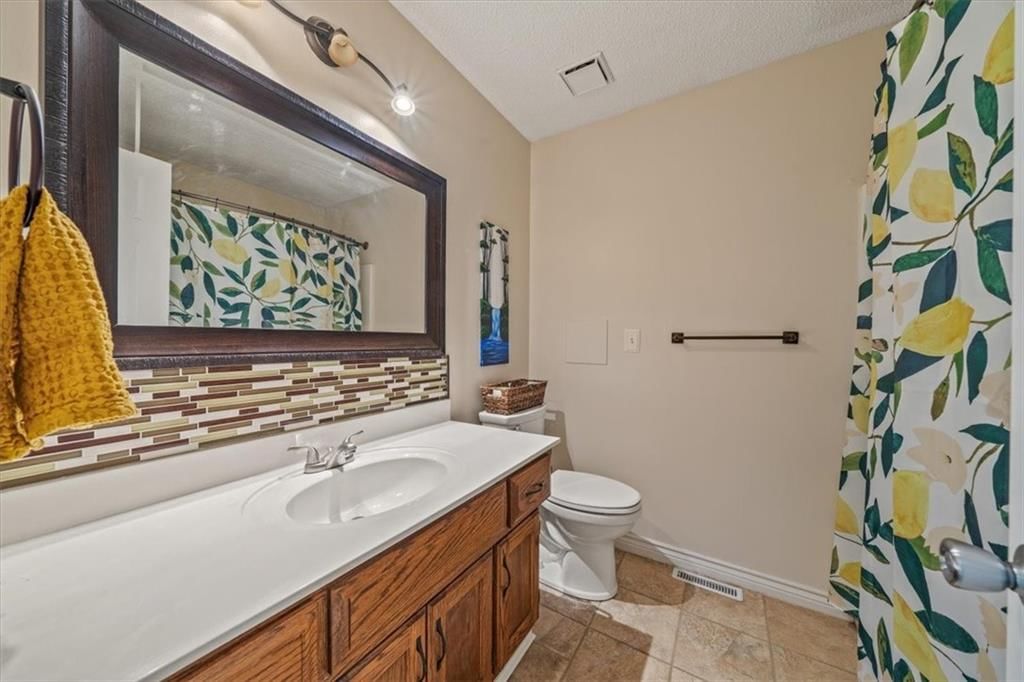 8764 Golden Lane — photo 15