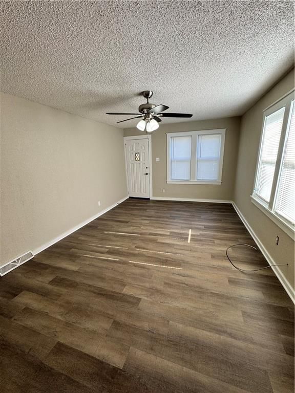 1523 Sacramento Street — photo 7