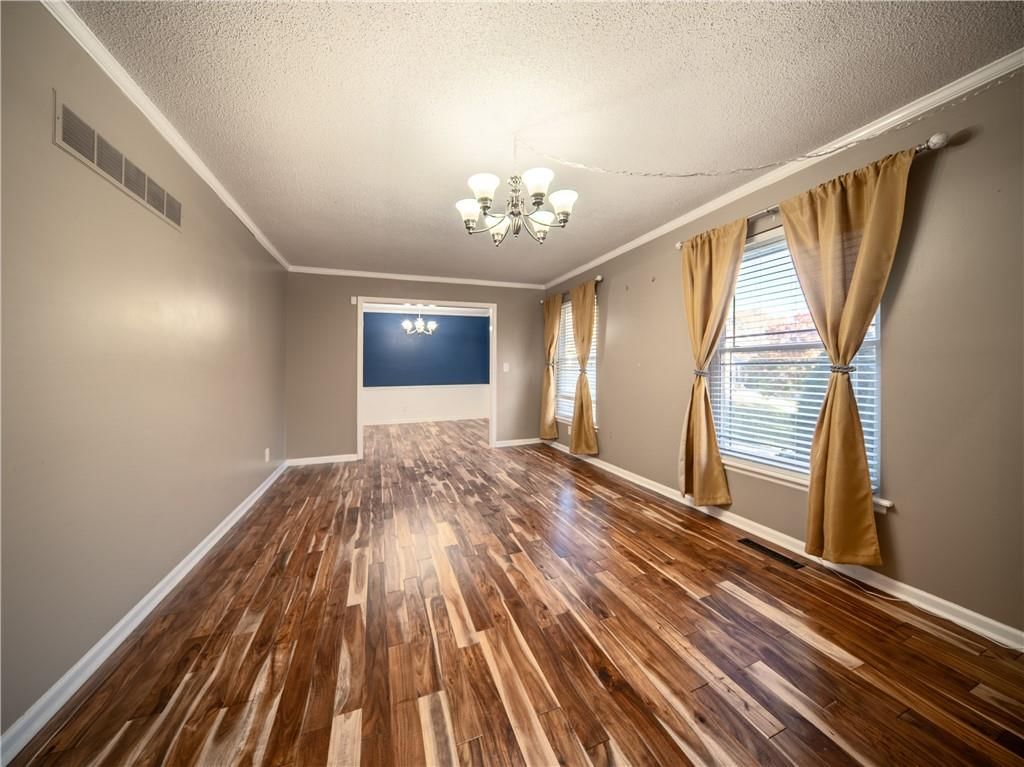 9708 N Campbell Drive — photo 6