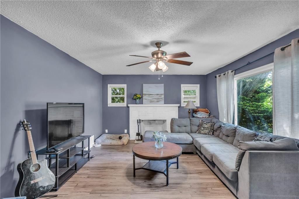 10401 Crystal Avenue — photo 10