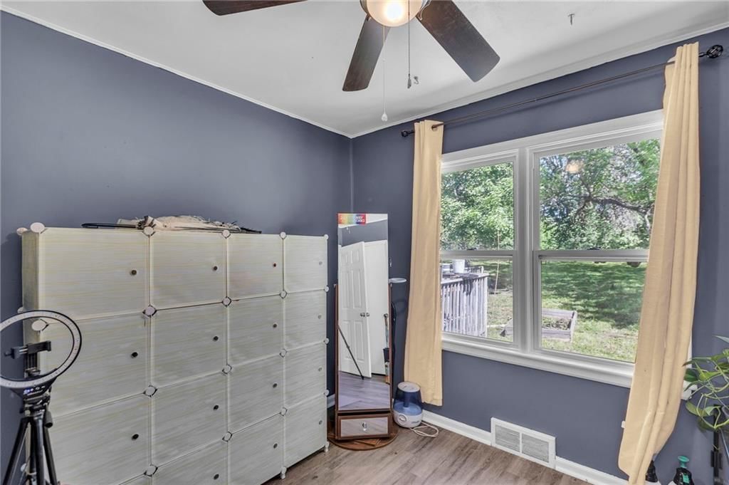 10401 Crystal Avenue — photo 22