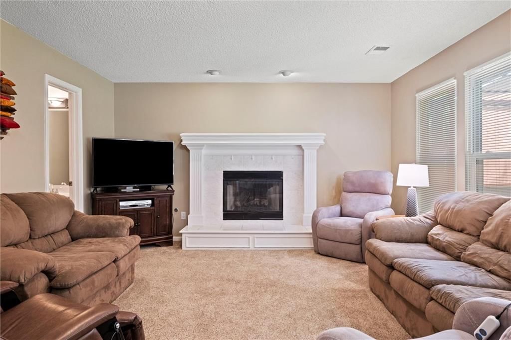 12434 England Street — photo 11