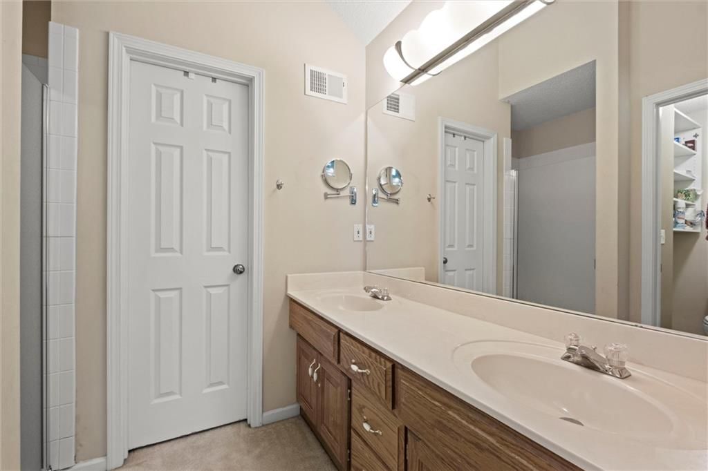 12434 England Street — photo 15