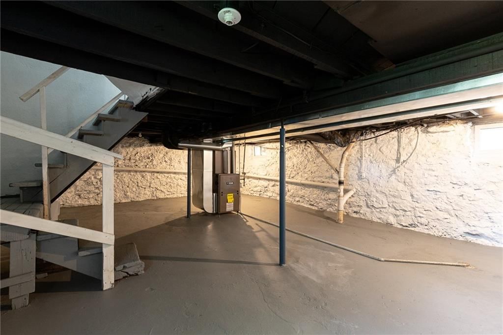 Photo 5 of 20 - 2935 Wayne Avenue
