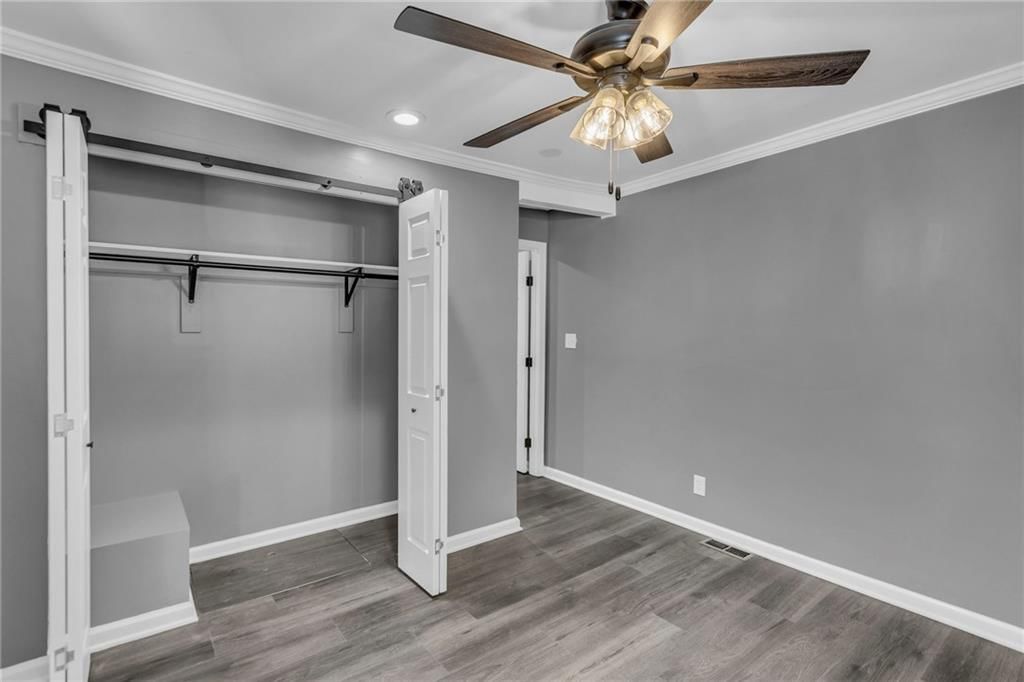 6531 W 49th Street — photo 17