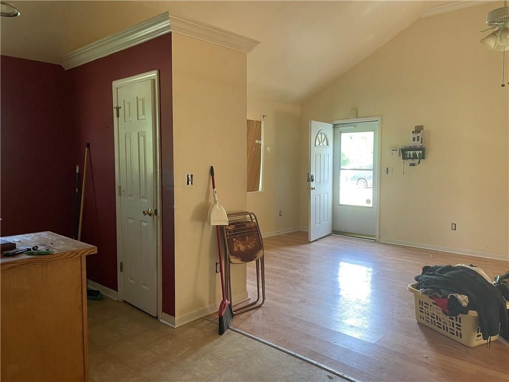 515 S 86th Street — photo 7
