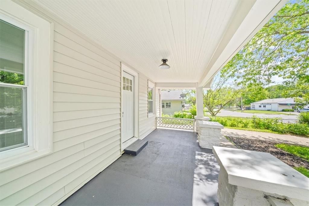 442 Michigan Street — photo 3