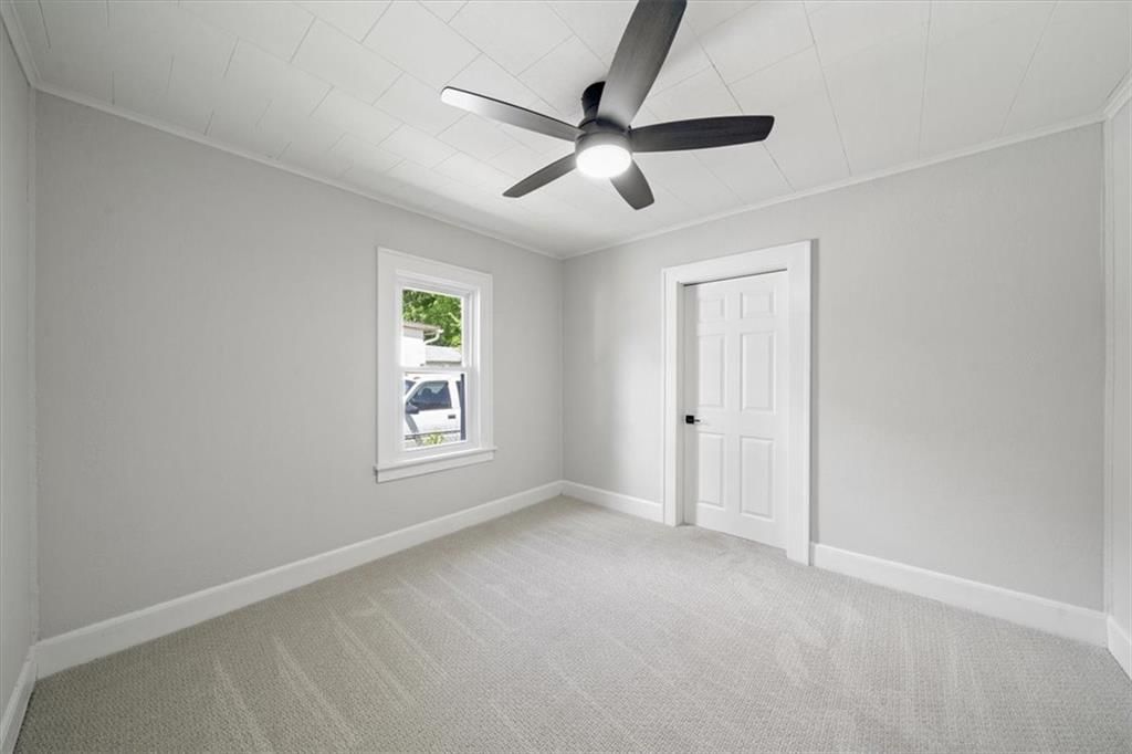 442 Michigan Street — photo 12