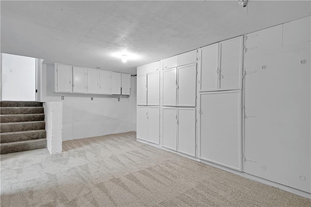 7721 W 96th Street — photo 32