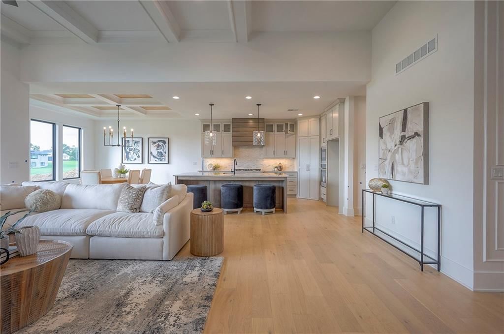 565 South Shore Drive — photo 12