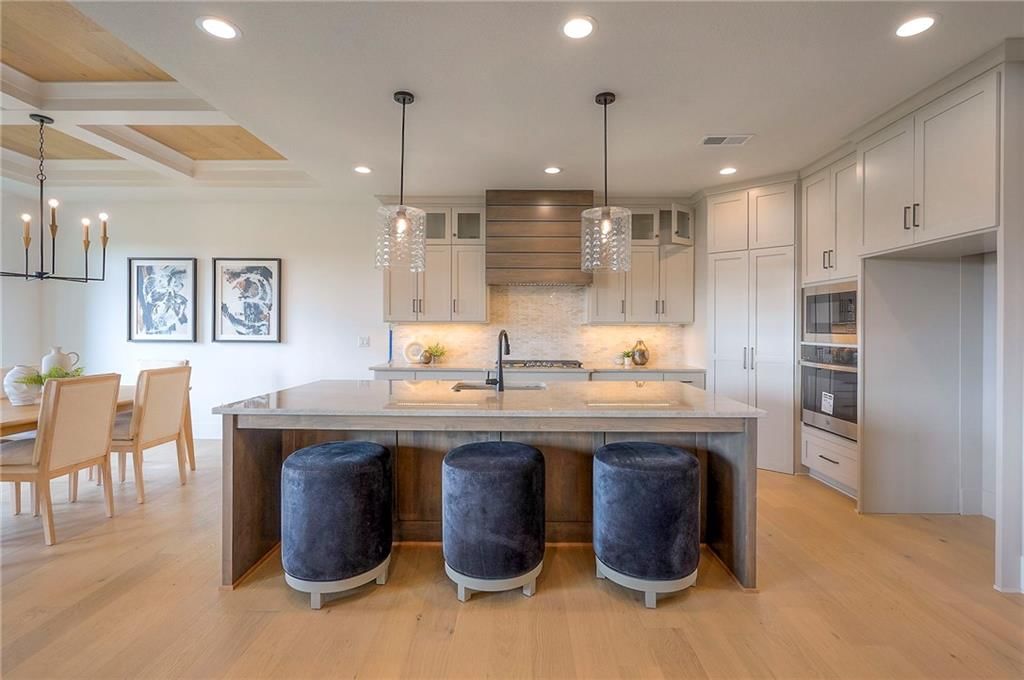 565 South Shore Drive — photo 16