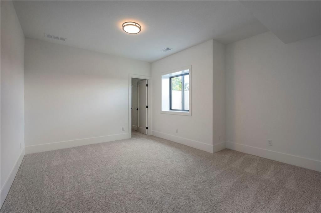 565 South Shore Drive — photo 45