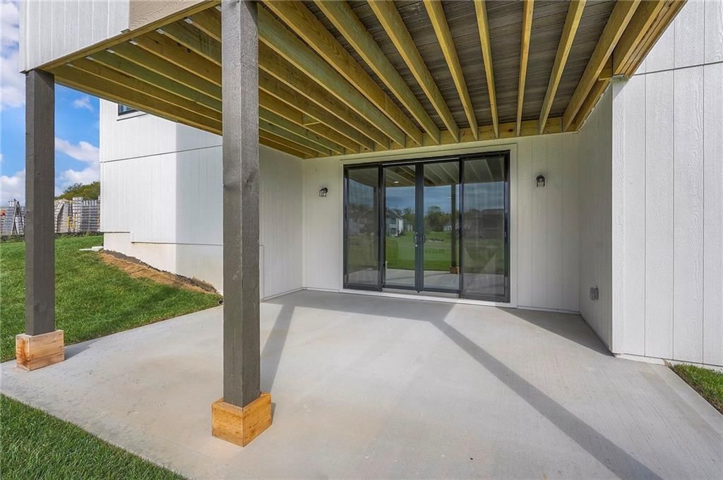 565 South Shore Drive — photo 47