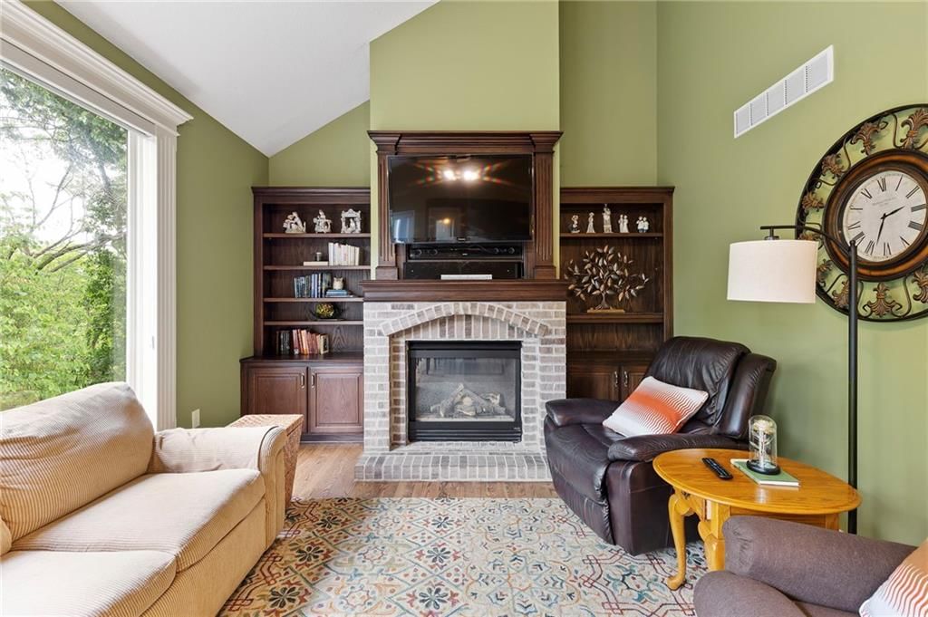 22614 W 46th Terrace — photo 10