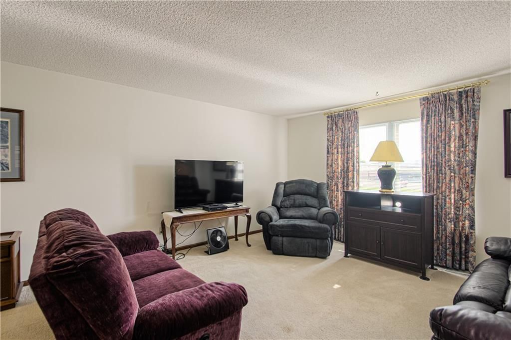 10648 N Oak Trafficway — photo 7