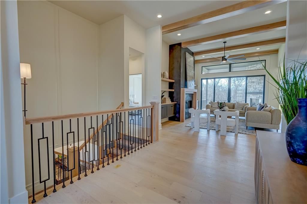 579 South Shore Drive — photo 8