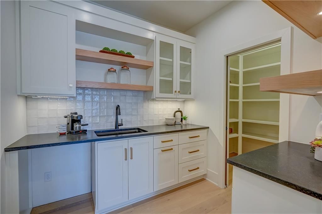 579 South Shore Drive — photo 24
