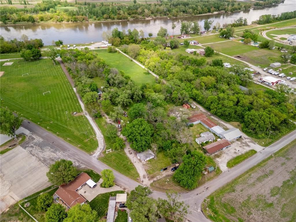 2803 SW Lower Lake Road — photo 3