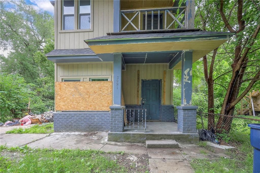 3021 E 8th Street — photo 29