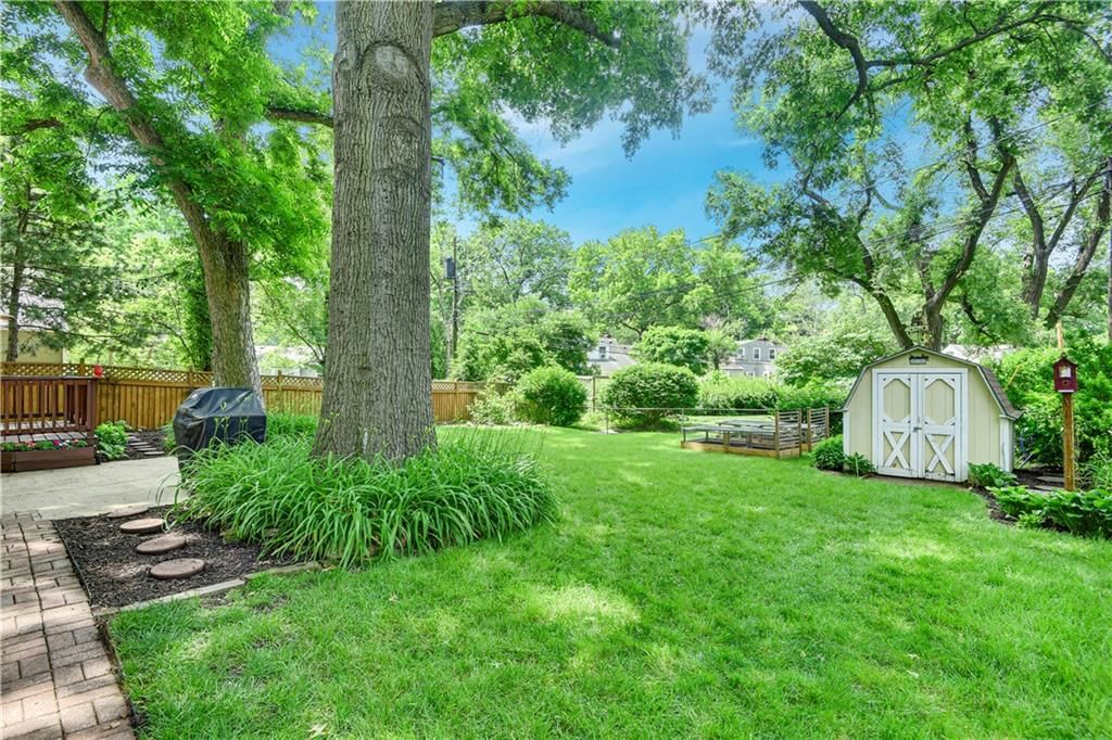5009 W 73rd Street — photo 32