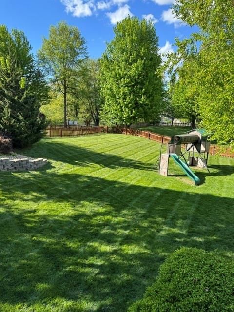 3902 Wentworth Court — photo 17