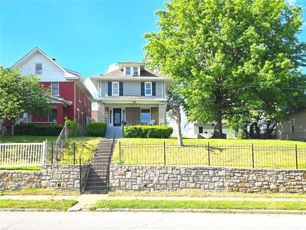 544 Everett Avenue — photo 30