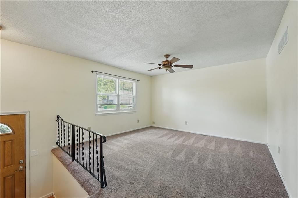 604 W Hulett Street — photo 4