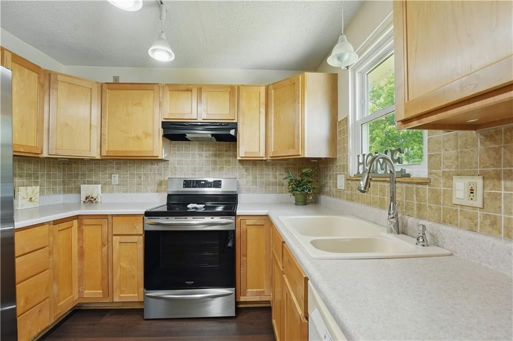 604 W Hulett Street — photo 7