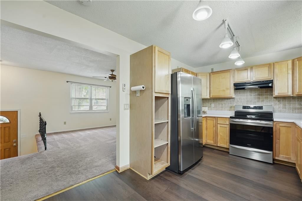 604 W Hulett Street — photo 10