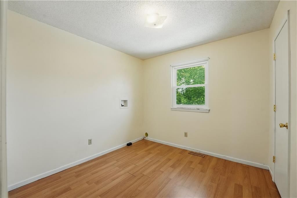 604 W Hulett Street — photo 19