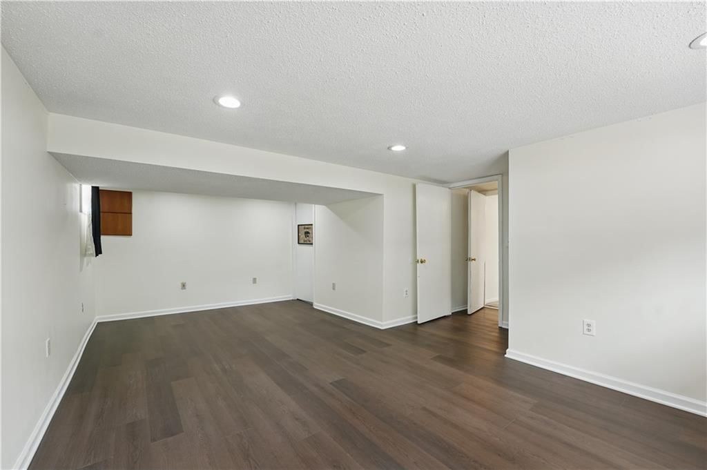 604 W Hulett Street — photo 22