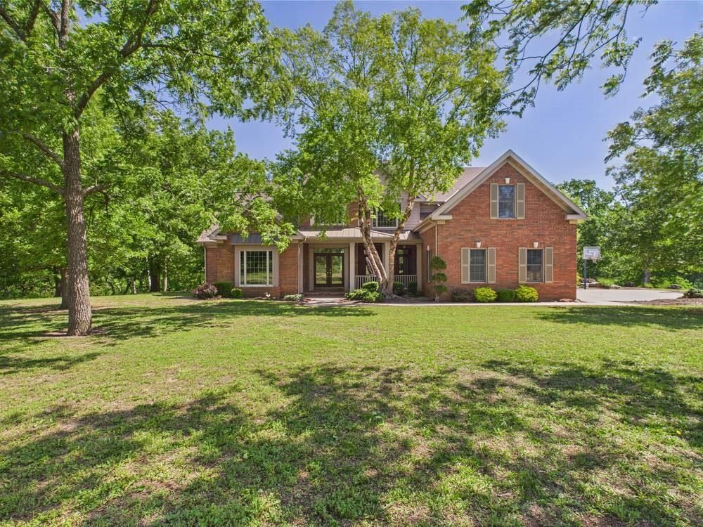 1051 205th Street, Fort Scott, KS