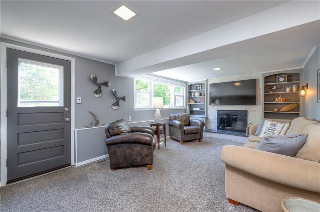 8821 Newton Drive — photo 26