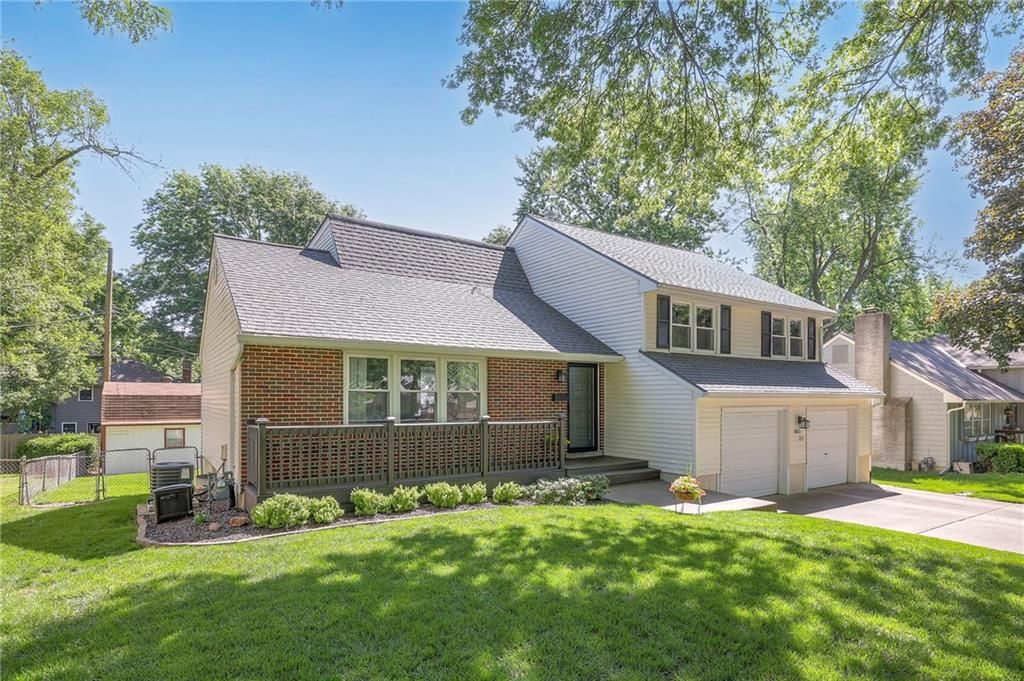 8821 Newton Drive — photo 38