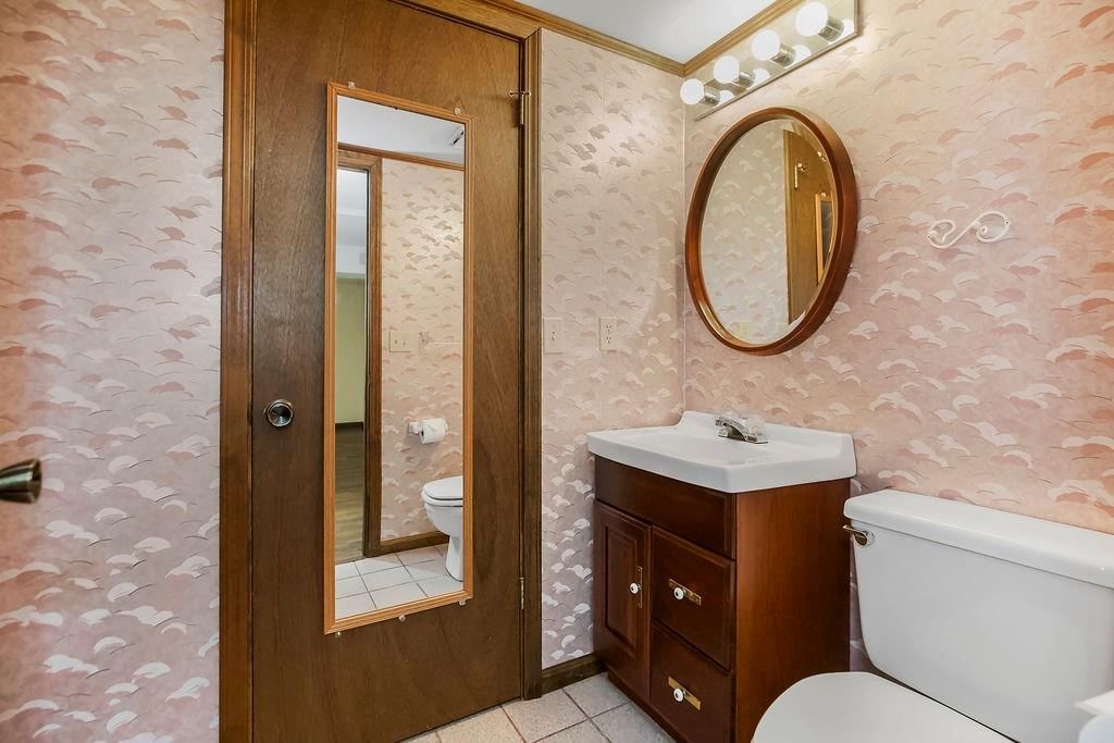 Photo 15 of 21 - 5004 S Kendall Drive