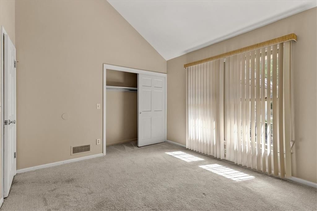 12782 OVERBROOK Road — photo 31
