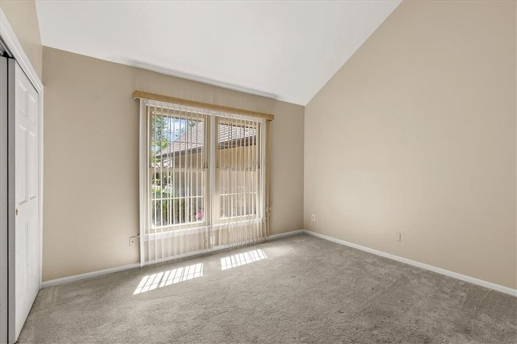 12782 OVERBROOK Road — photo 32